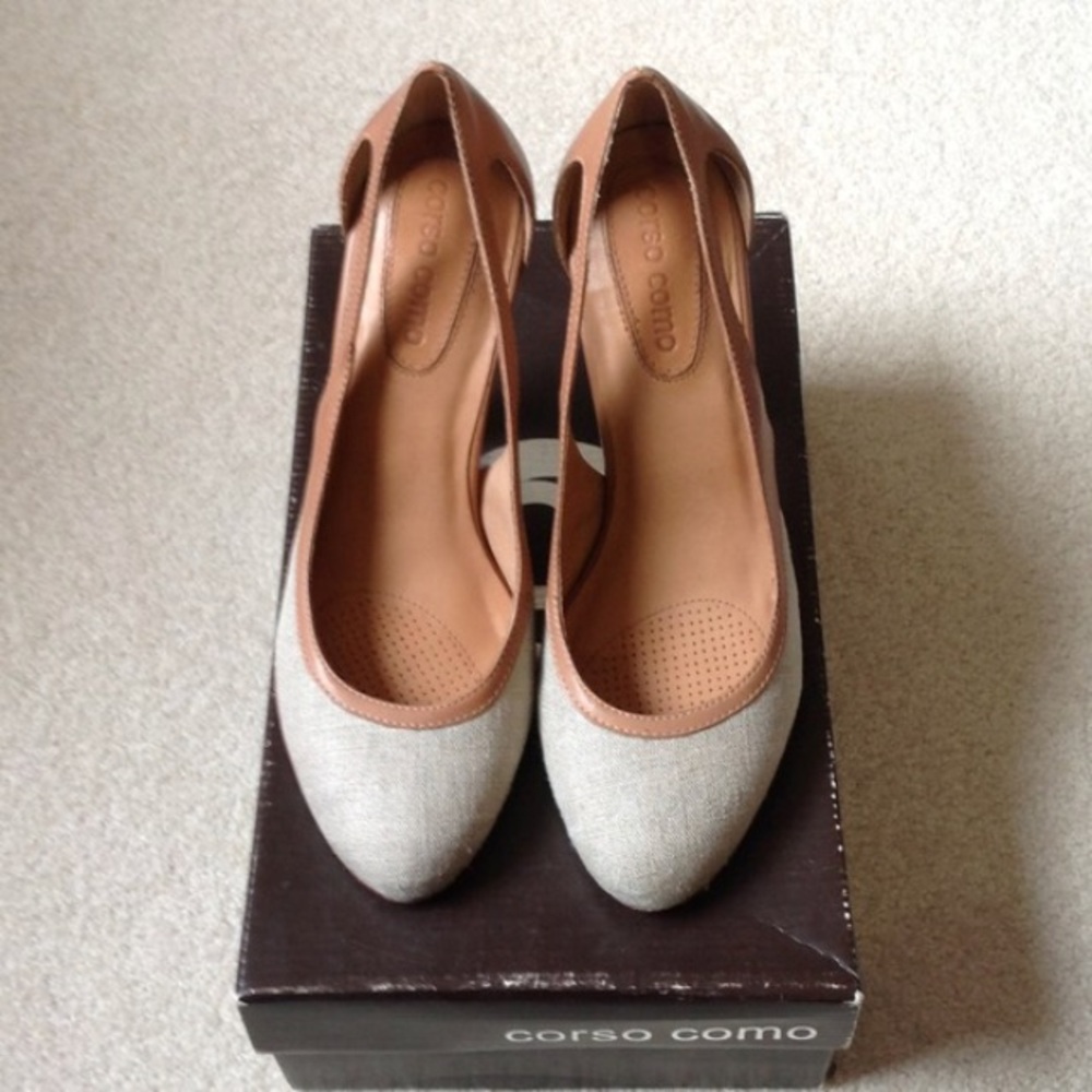 Corso Como beige cut out pumps